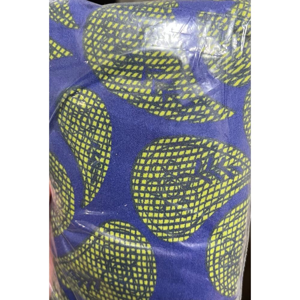 OS LuLaRoe Leggings.‎ Fits size 2-10/12.